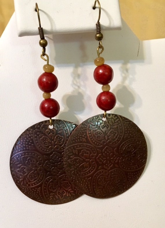 Kupfer Überzogenes Messing Und Echter Stein Ohrringe 239 von SandyNationJewelry