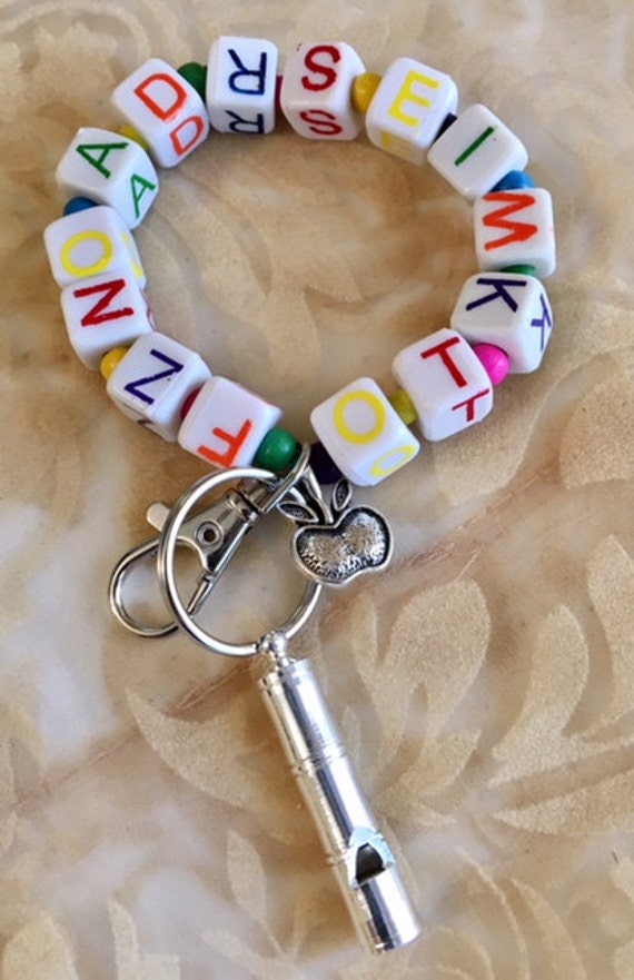 Lehrer Spaß Armband Mit Arbeitspfeife 660 von SandyNationJewelry