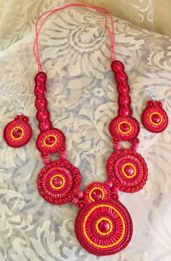 Mehrfarbiger Perlen Schmuck Set 603 von SandyNationJewelry