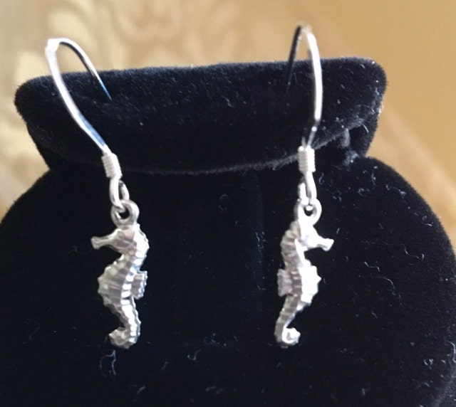 Seepferdchen Sterling Silber Ohrringe 273 von SandyNationJewelry