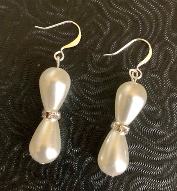 Silber Gefüllte Kunstperle Und Strasssteine 517 von SandyNationJewelry