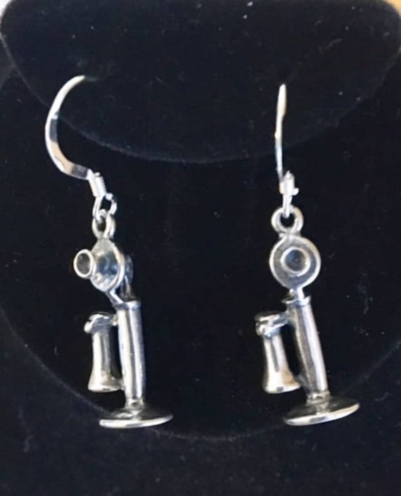 Sterling Silber Vintage Style Kerzenständer Telefon Ohrringe 314 von SandyNationJewelry