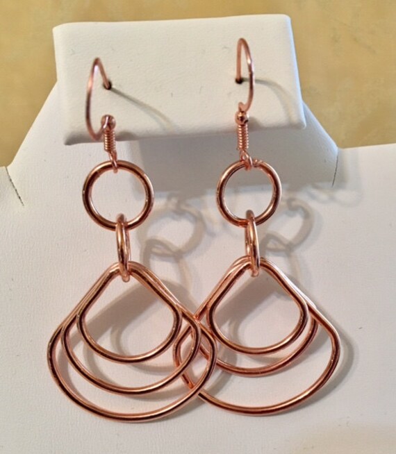 Tropfenförmige Kupferohrringe 256 von SandyNationJewelry