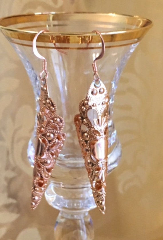 Vergoldete Kegel Ohrringe 262 von SandyNationJewelry