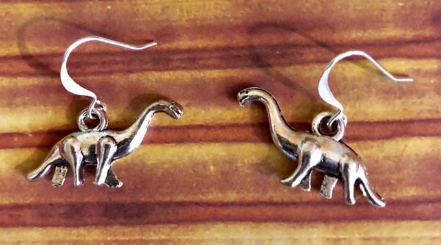 Versilberte Dinosaurier Ohrringe 188 von SandyNationJewelry