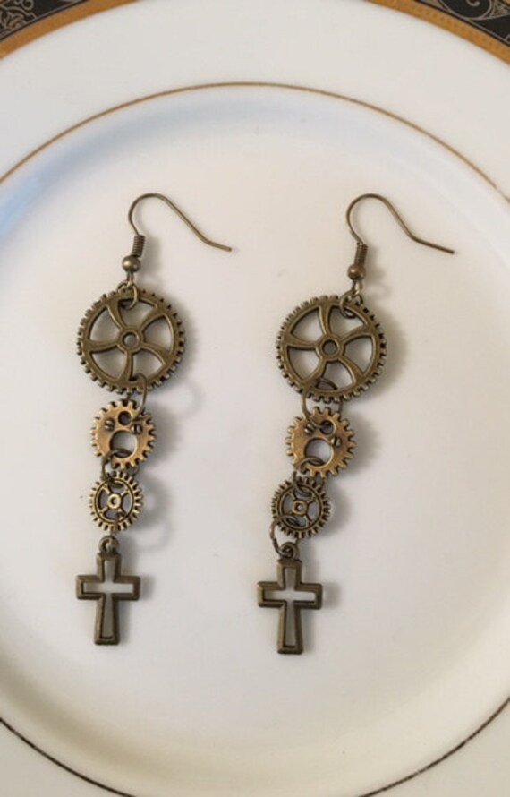 steampunk Kreuz Ohrringe 219 von SandyNationJewelry