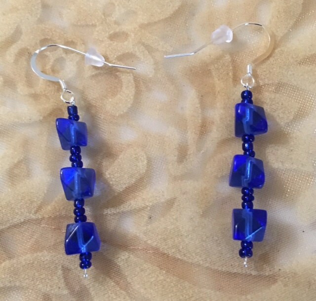 sterling Silber Blau Glas Ohrringe 499 von SandyNationJewelry