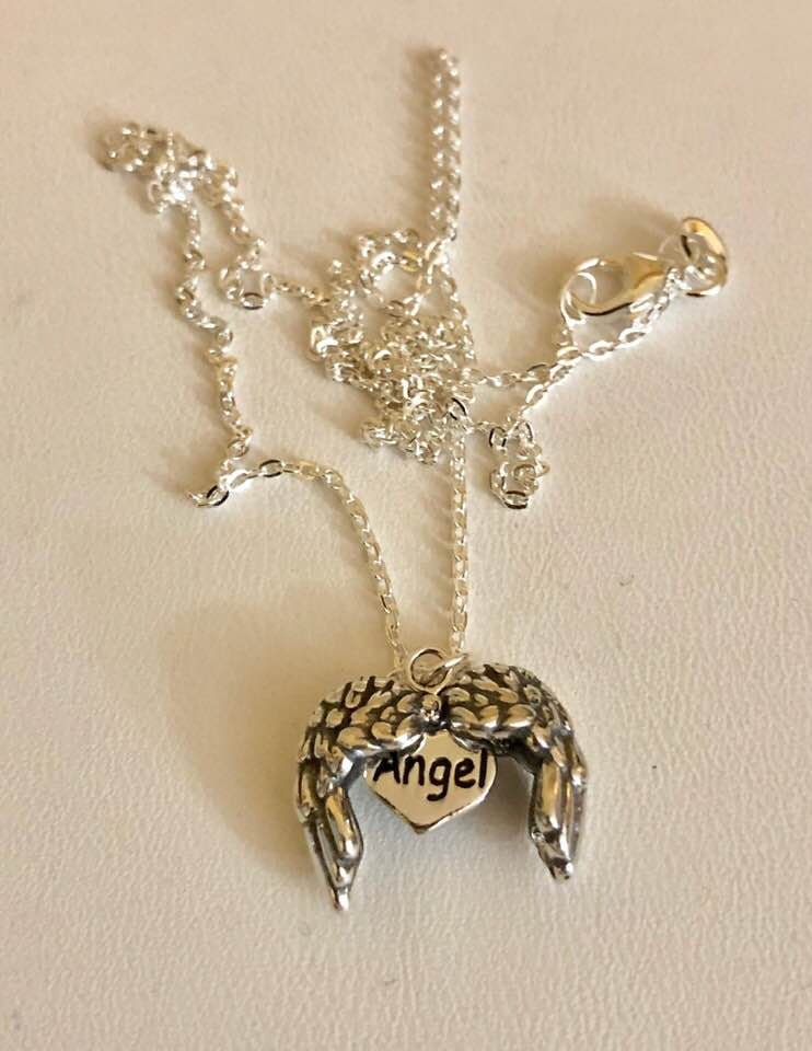 sterling Silber Herz Flügel Engel Halskette Ssn6 von SandyNationJewelry