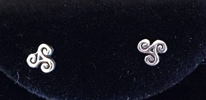 sterling Silber Tri-Swirl Ohrringe 1024 von SandyNationJewelry