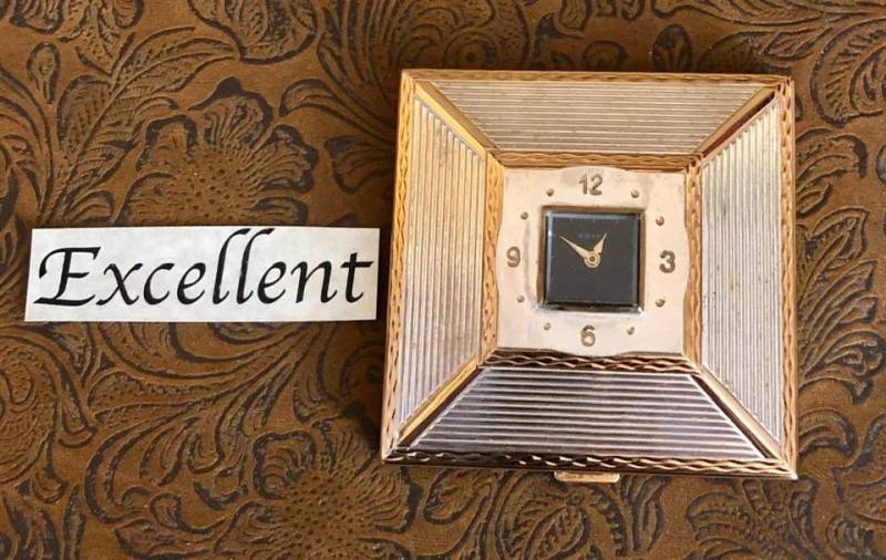 Vintage Amere Uhr Powder Compact 2 266 von SandyNationVintage