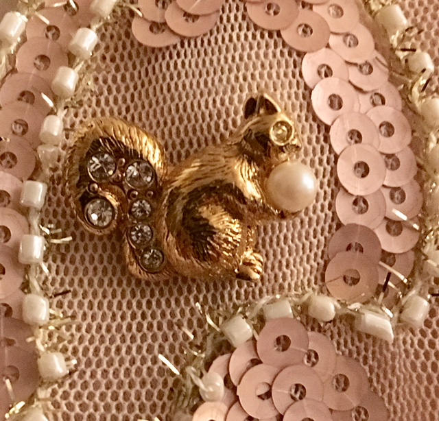 Vintage Avon Eichhörnchen Anstecknadel 139 von SandyNationVintage