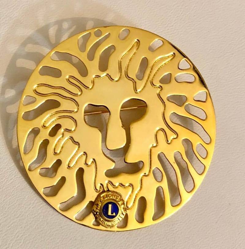 Vintage Lions Club Brosche 654 von SandyNationVintage