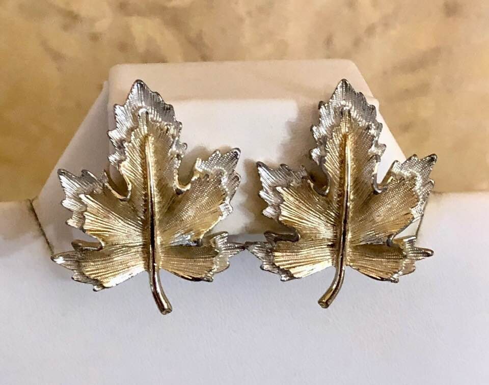 Vintage Sarah Coventry Leaf Ohrringe 529 von SandyNationVintage