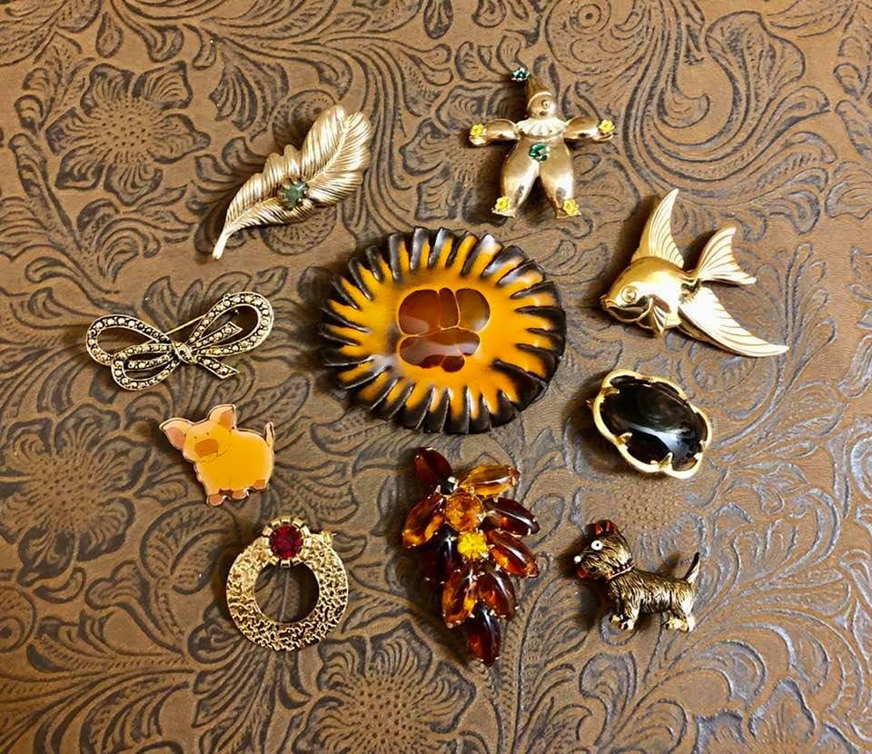 Vintage Verschiedene Broschen 182 von SandyNationVintage