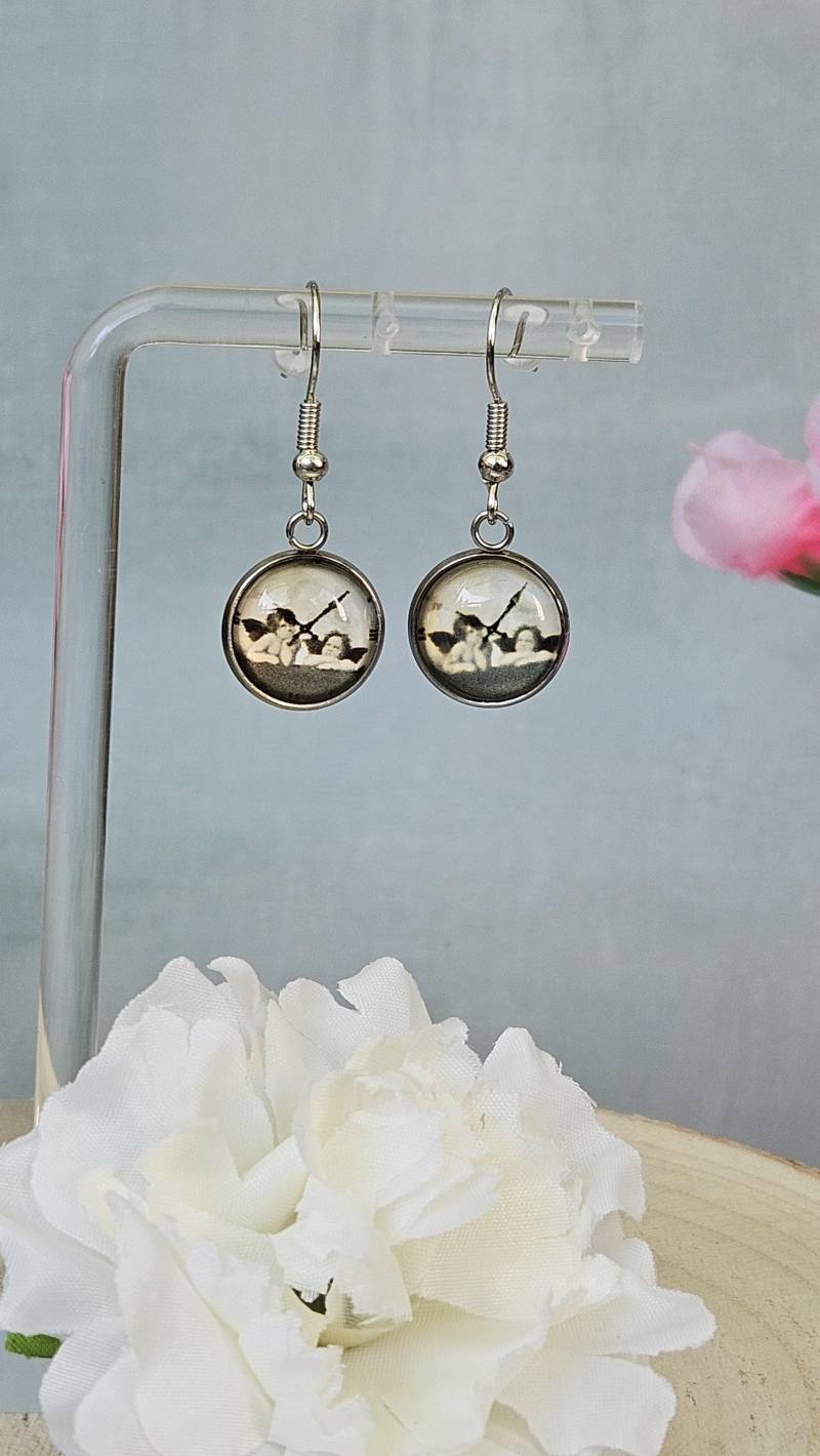 Ohrringe Uhr - Süße Ohrhänger Mit Uhrmotiv von SandysWelt25