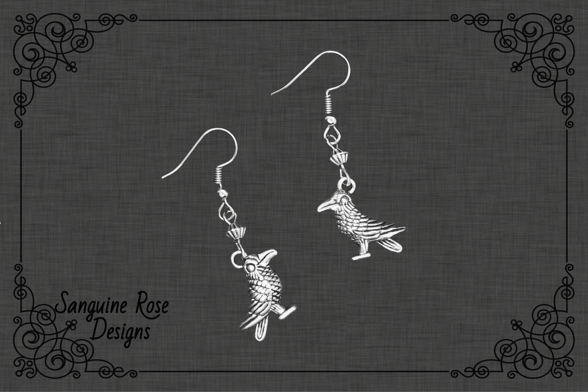Raven Charm Ohrringe, Raben Vogel Silber Ohrringe, Gothic Pagan Ohrringe von SanguineRoseDesigns