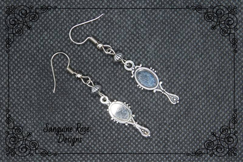 Such Glas Spiegel Ohrringe, Pagan Wicca Clip Auf Oder Ohrhänger, Hexe Ohrringe von SanguineRoseDesigns