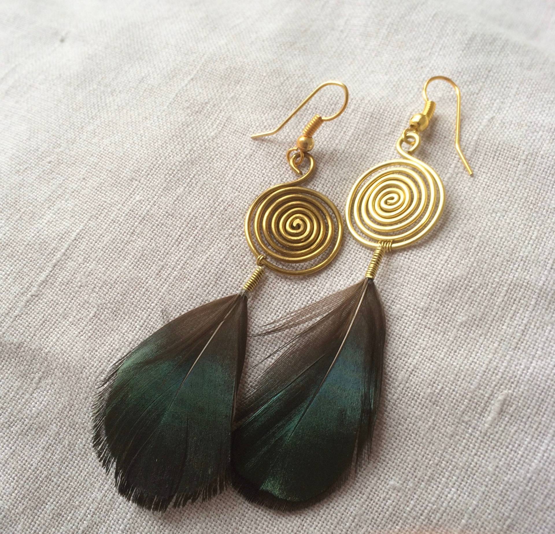 Wunderschöne Handgemachte Federohrringe, Feather Earrings von SaniaSchmuck