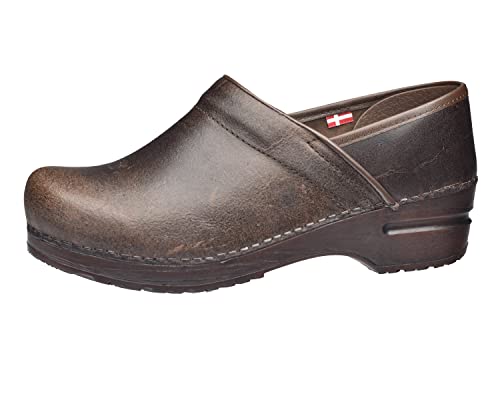 Sanita | Vintage geschlossener Clog | Original handgemacht für Damen | Anatomisch geformtes Fußbett mit weichem Schaum | Dunkelbraun | 39 EU von Sanita