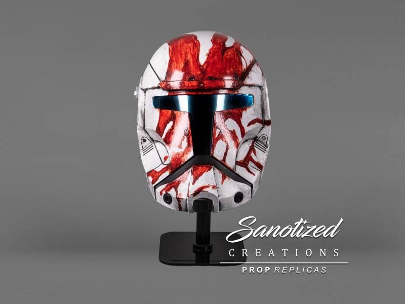 "Bemalter Und Gegossener "Sev" Helm" von SanotizedCreations