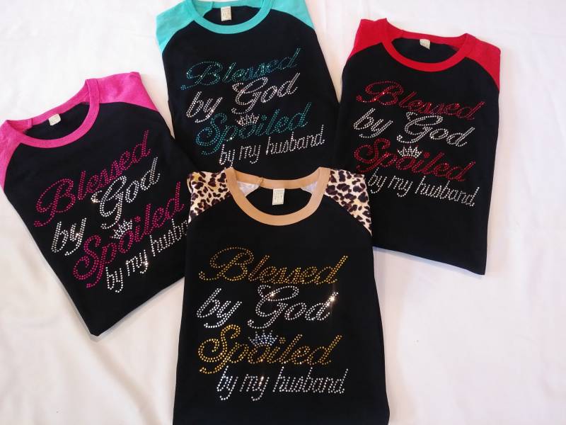 Von Gott Gesegnet, Verwöhnt Von Meinem Ehemann Von Gott Gesegnet, Verwöhnt Von Meinem Ehemann von SansBlingThings