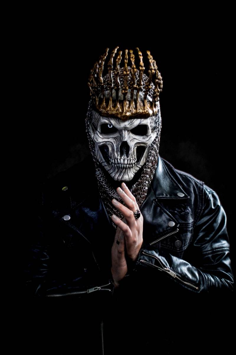 Herr Des Abgrunds - Totenkopfmaske Herr Des Abgrunds - Totenkopfmaske von SanseverinoFrancesco