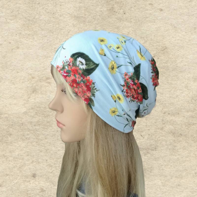 Slouchy Beanie Mit Blumenmuster Leichte Mütze Aus Polyester von SantiniStudio