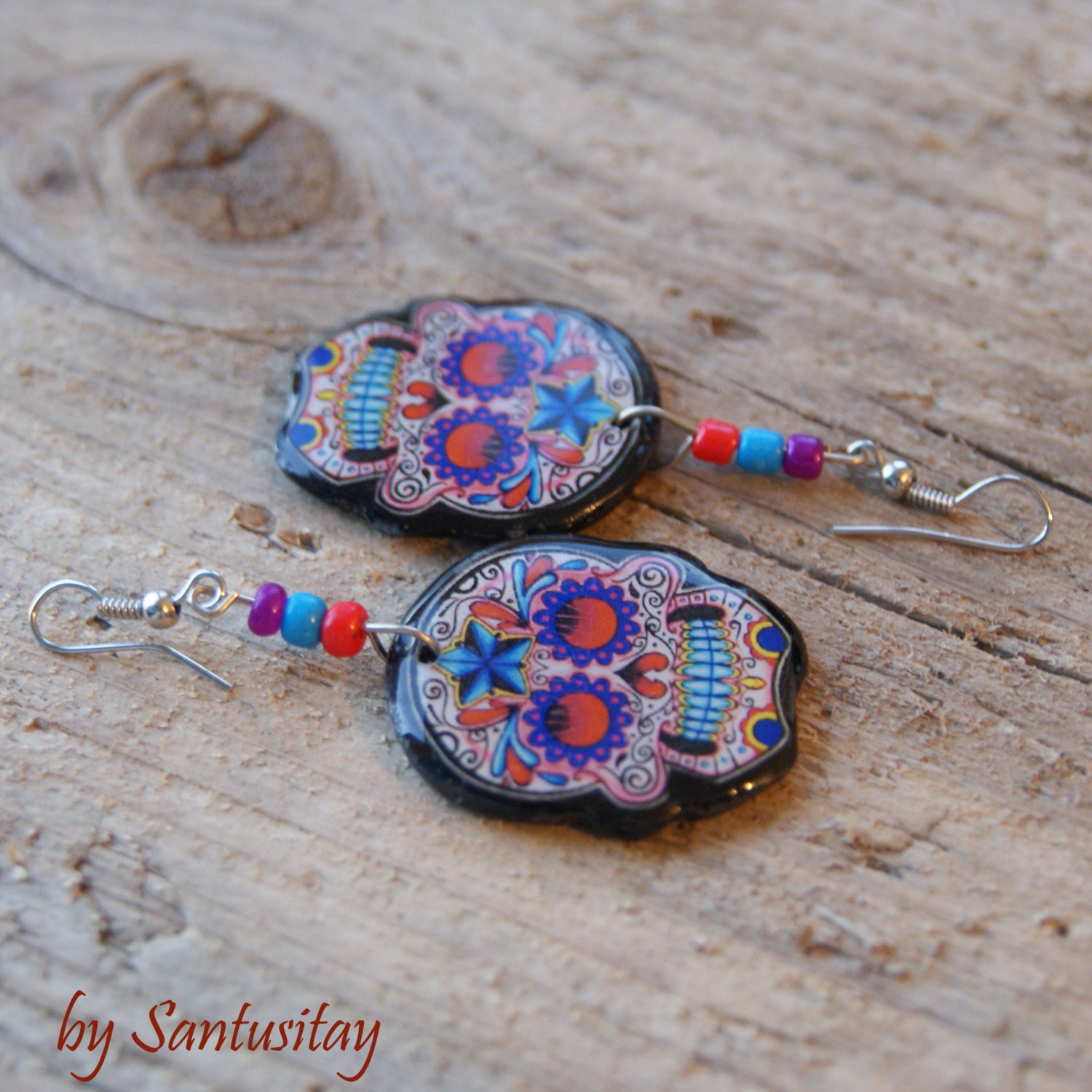 Schädel Ohrringe Handgemachte Schmuck Acrilic Gefertigt Perlen Lila Schwarz Orange Blau Farbe Weihnachtsgeschenk von Santusitay