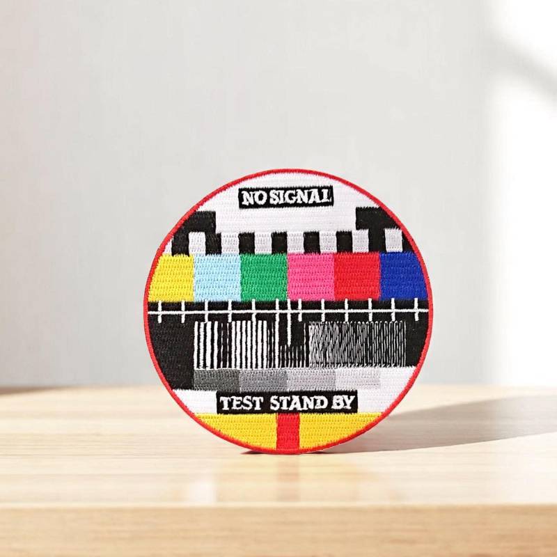 Gestickter Retro Tv Patch - No Signal Aufnäher 80Er Jahre Rund 7, 5 cm Bunt Gestickter Retro Tv Patch - No Signal Aufnäher 80Er Jahre Rund 7, 5 cm Bunt von SaperlipopetteByLena