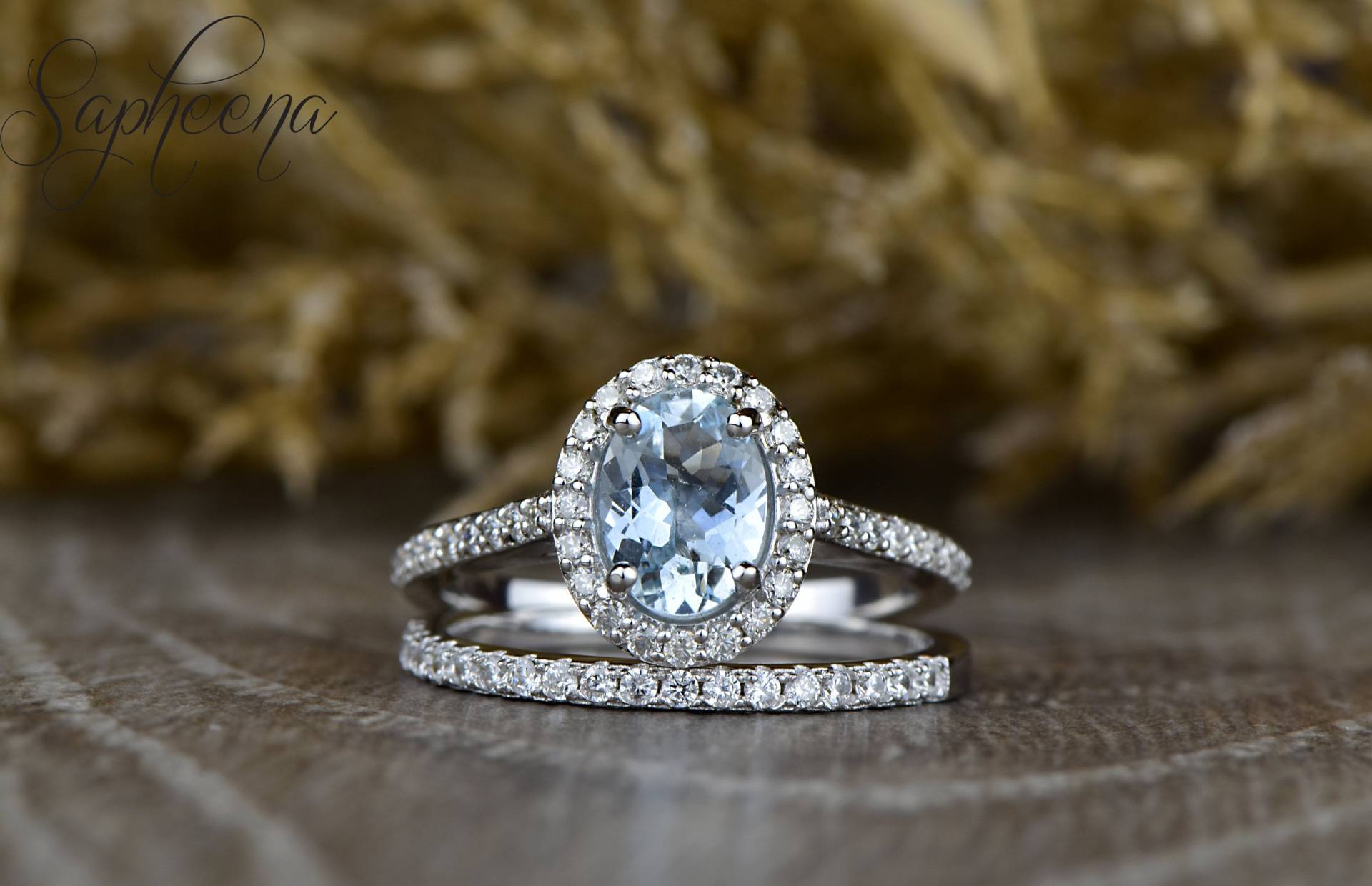 Aquamarin Ehering Set Mit Ovalem Schnitt, Lab-Grown Diamant Halo Verlobungsring, Halb Eternity Gold 14K/18K Brautring Aquamarin Ehering Set Mit Ovalem Schnitt, Lab-Grown Diamant Halo Verlobungsring, Halb Eternity Gold 14K/18K Brautring von Sapheena