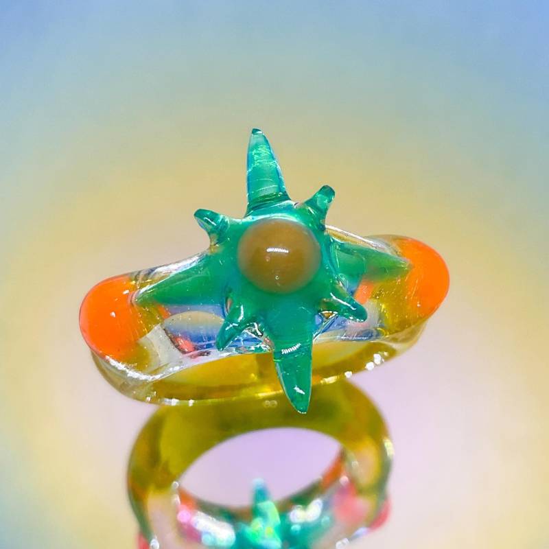 032 Fineapple, Handgefertigter Ring von SapphirelyStudio