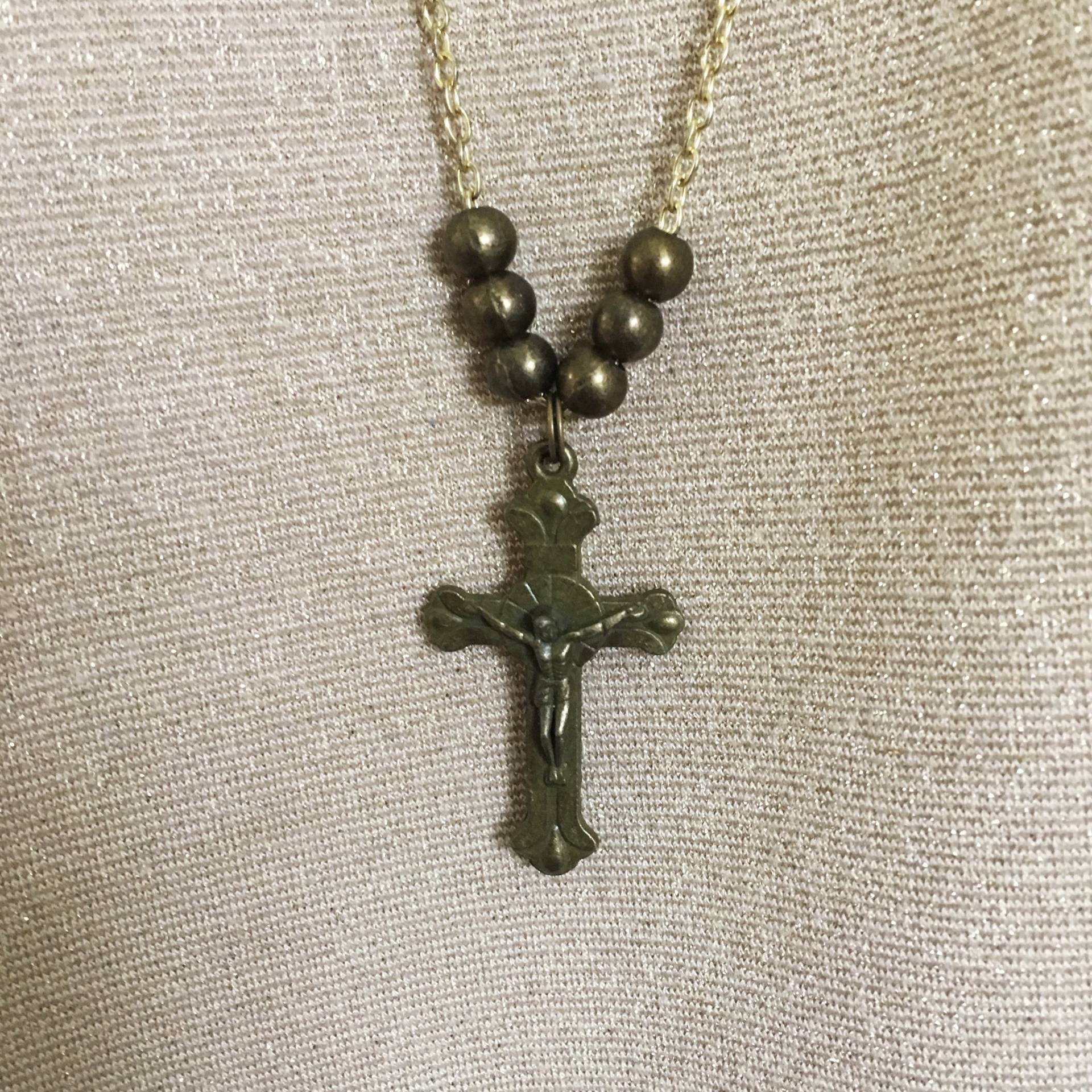 Kreuz Halskette/Kruzifix Antike Messing Kette Anhänger Religiöse Hippie Boho Schichtung von SaraGraceDesigner