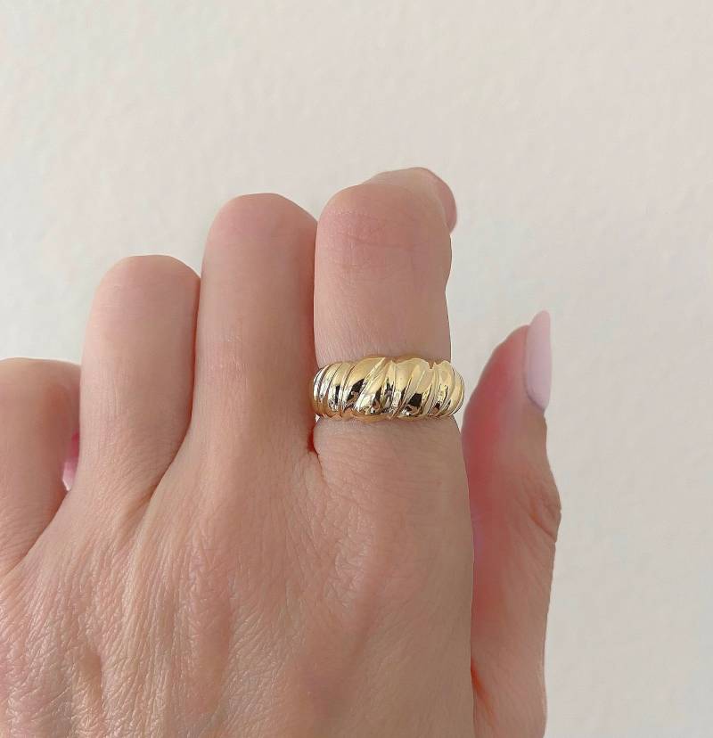 14K Solid Gold Croissant Ring | Chunky Gedrehter Ringe Für Frauen Statement von SaraKayJewelry
