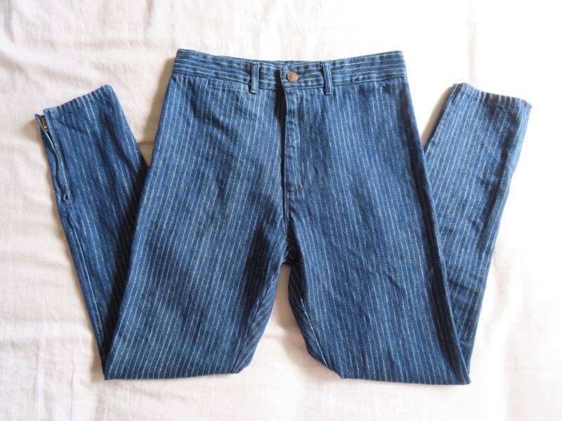 1980S Nadelstreifen Jeans Dark Denim Knöchel Reißverschluss Hohe Taille Skinny Tapered Slim Fit Vintage Größe 72 cm Hüfte 12/Schrittlänge von SaraLouiseVintage