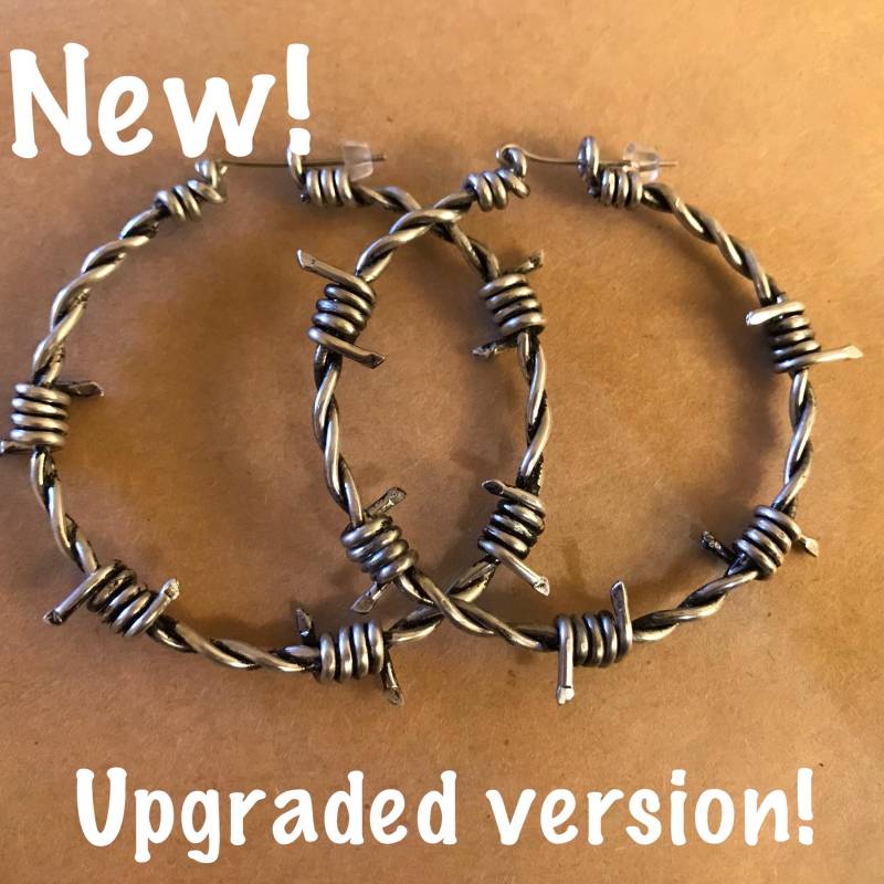 Große 5, 5 cm Silberfarbene, Silberfarbene Creolen Aus Aluminium, Schwerelos von SaraMarieJewelry