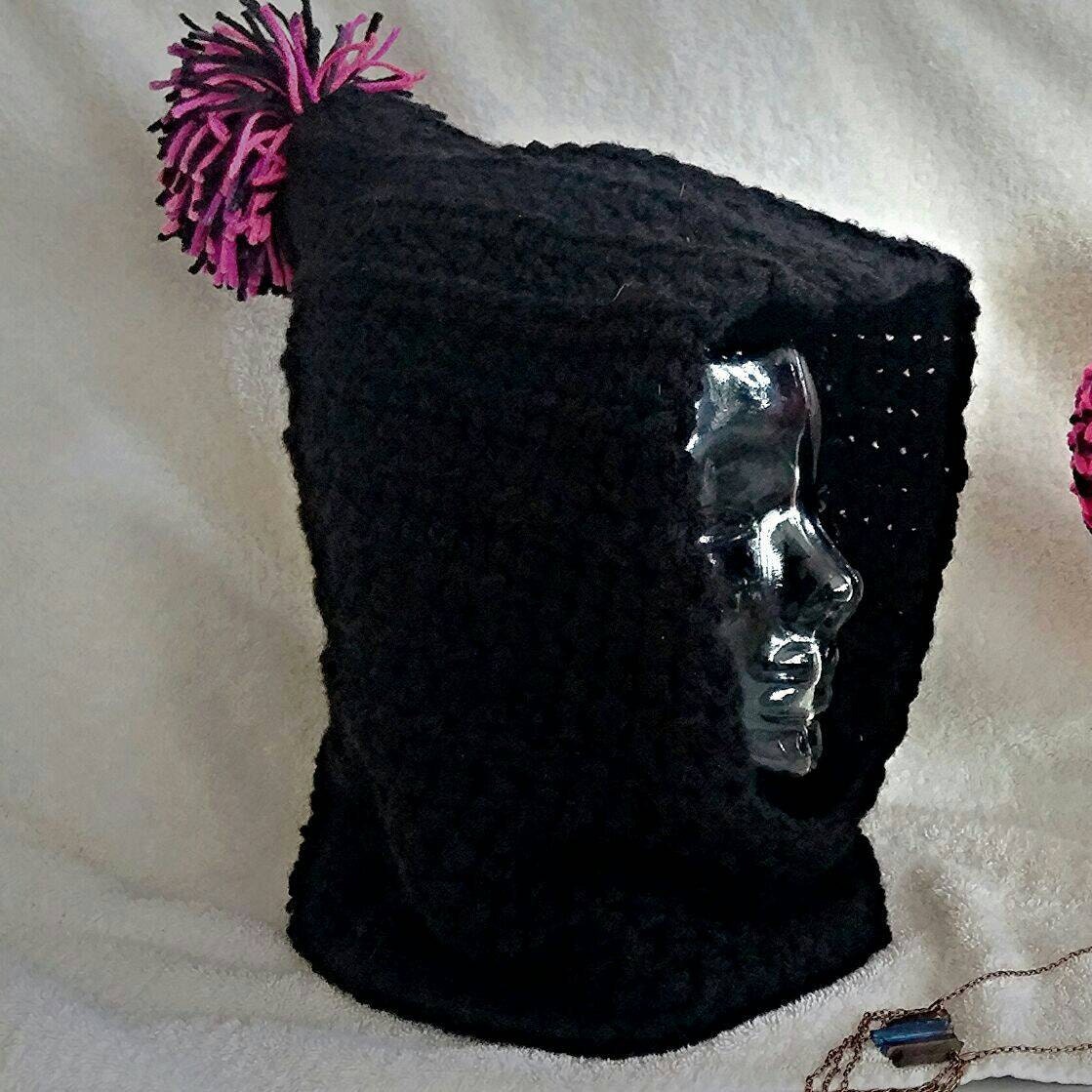 Kapuzenschals & Cowels Kapuzenschals & Cowels von SaraThanhCrafts