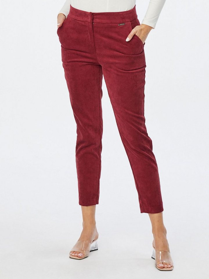 Sarah Kern Cordhose Stoffhose körpernah mit schlankem Schnitt Sarah Kern Cordhose Stoffhose körpernah mit schlankem Schnitt von Sarah Kern