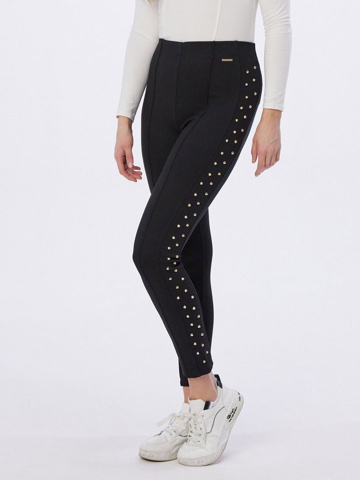 Sarah Kern Schlupfhose Jerseyhose körpernah mit Schmucknieten von Sarah Kern