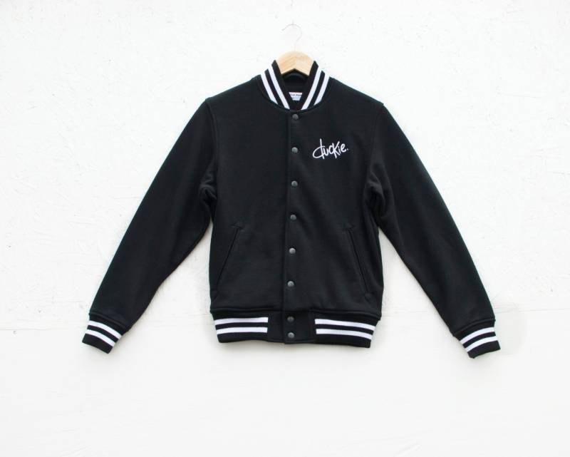 Schwarze Duckie Letterman Jacke - Xxs 2Xl von SarahDuckieBrand