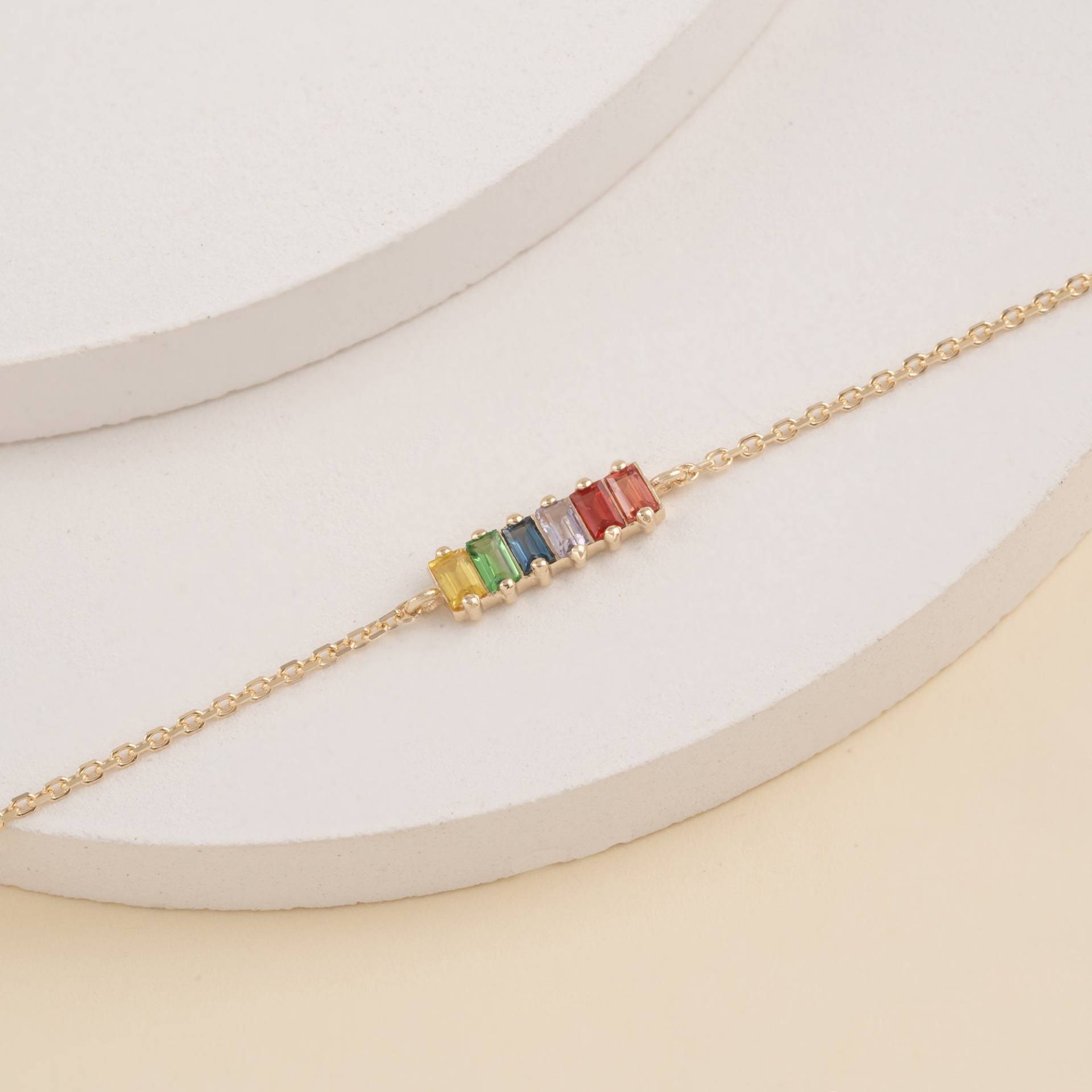 Regenbogen Saphir Armband, Baguette 14K Massivgold, Natürlicher Edelstein, Zierliche Einzigartige Krappenfassung, 18K Gold Trendiges Geschenk, Kira von SarahEliseJewelry