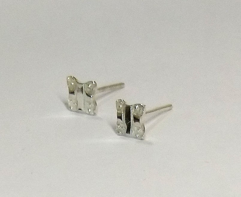 sterling Silber Viereck Ohrstecker 925 Geschenk Geburtstagsgeschenk Für Ihre Beste Freundin Mama Schwester Frau Flach Minimal Echt Handgefertigt sterling Silber Viereck Ohrstecker 925 Geschenk Geburtstagsgeschenk Für Ihre Beste Freundin Mama Schwester Frau Flach Minimal Echt Handgefertigt von SarahEllenJewellery