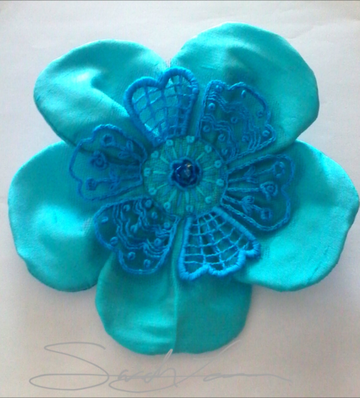 Brosche Pin Schmuck Teal Blau Stickerei Handarbeit Nadelkette Handstickerei Spitze Textil Hochzeit Frauen Geschenke Für Sie Brosche Pin Schmuck Teal Blau Stickerei Handarbeit Nadelkette Handstickerei Spitze Textil Hochzeit Frauen Geschenke Für Sie von SarahLamDesigns