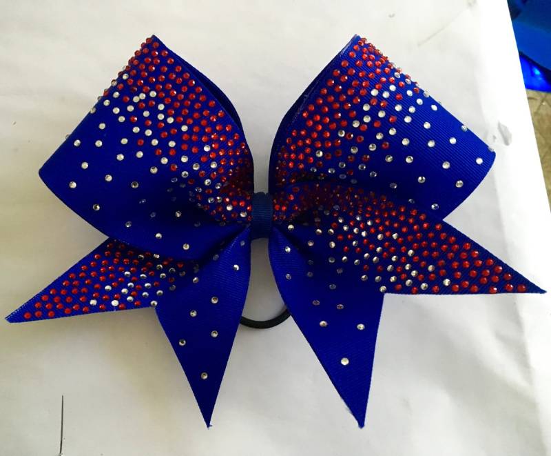 Schleife - Strass-Wasserfall Auf Rips von SarahsCheerBows