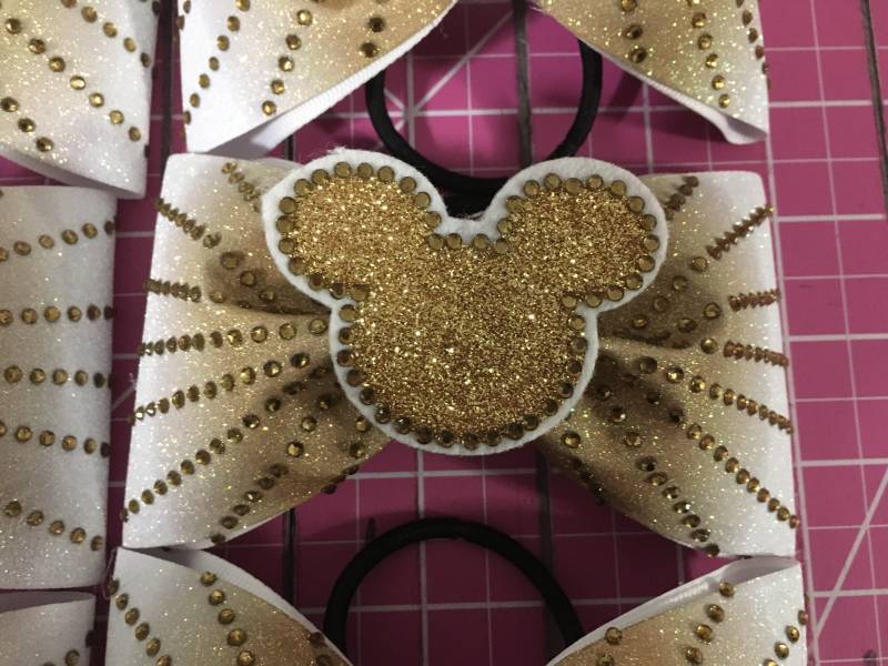 Tailless Ombre Schleife Mit 3D Muster in Der Mitte von SarahsCheerBows