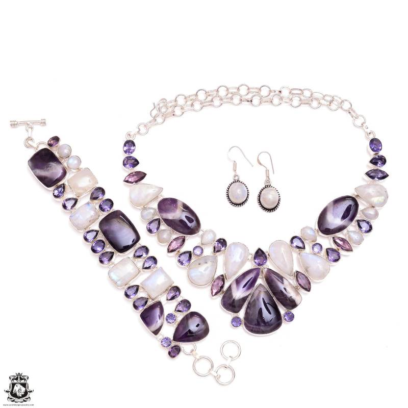 Damit Schmuckkauf Wieder Spass Macht Chevron Amethyst Mondstein Fein 925 Sterling Silber Halskette Armband & Tropfen Ohrringe Set1137 von SarahsDesignJewelry