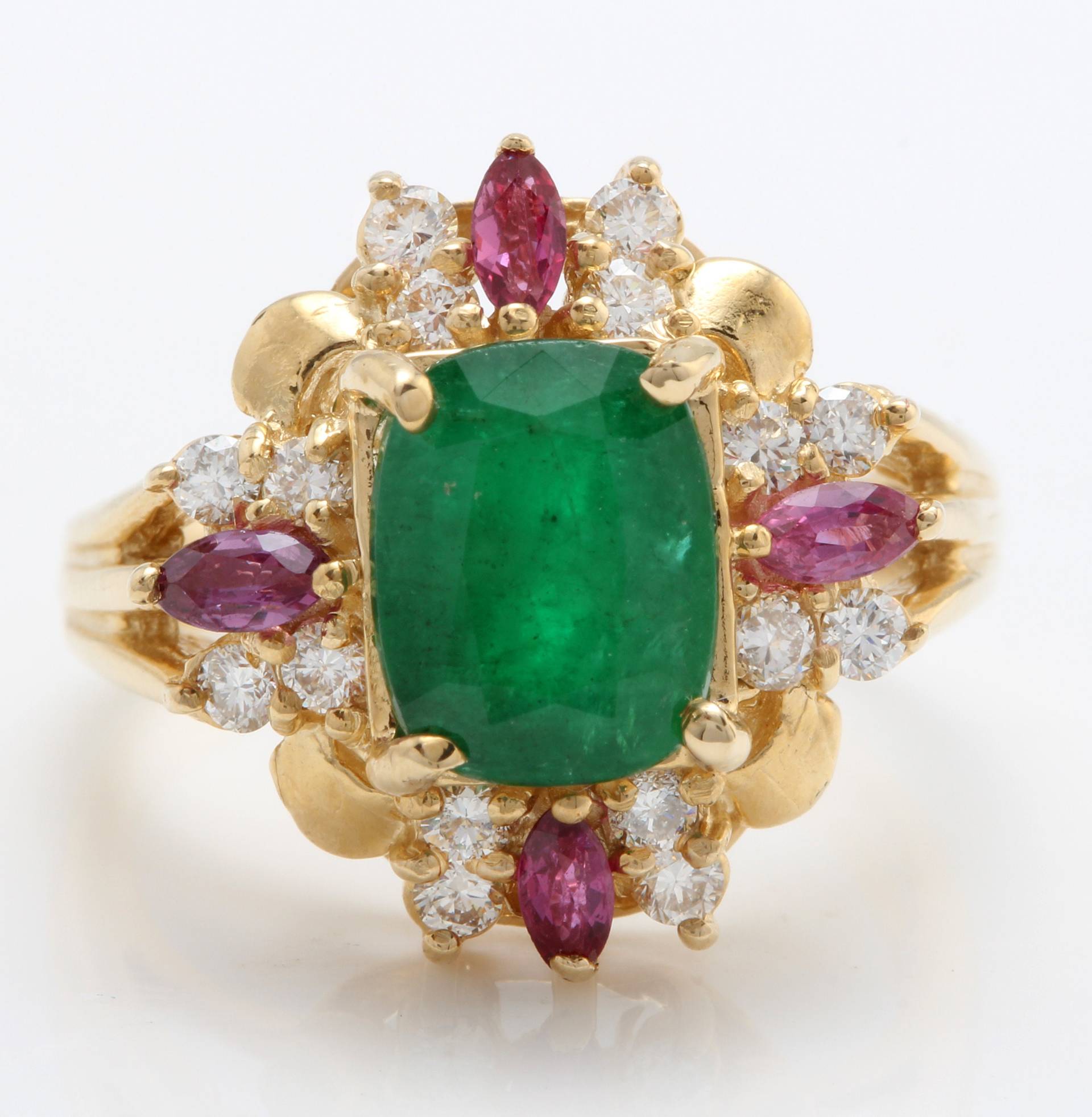 Damenring Aus 14 Karat Gelbgold Mit 2, 99 Natürlichem Smaragd, Saphir Und Diamanten von Saranied81