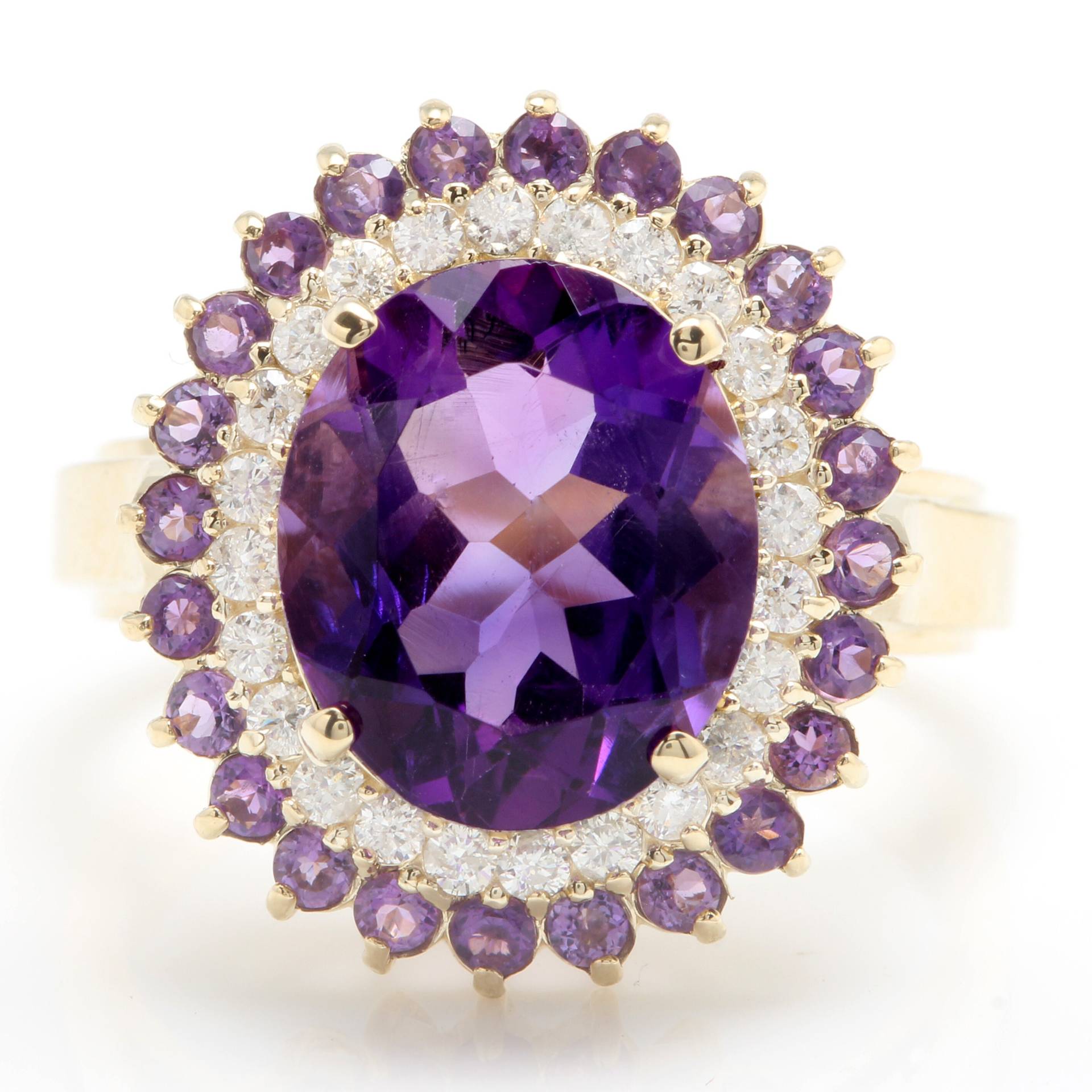 Ring Aus 14-Karätigem Gelbgold Mit Natürlichem Violettem Amethyst Und Diamanten Von 6, 40 Karat von Saranied81