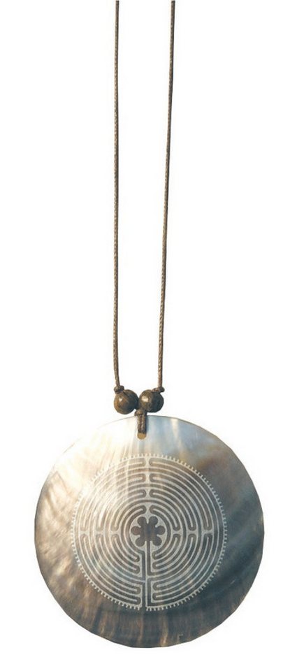 Saraswati Kette mit Anhänger Muschelschmuck mit Gravur "Labyrinth Chartres" 6cm von Saraswati