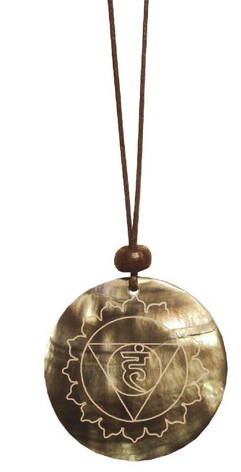 Saraswati Kette mit Anhänger Muschelschmuck mit Gravur "Vishuddi Chakra" 4cm von Saraswati