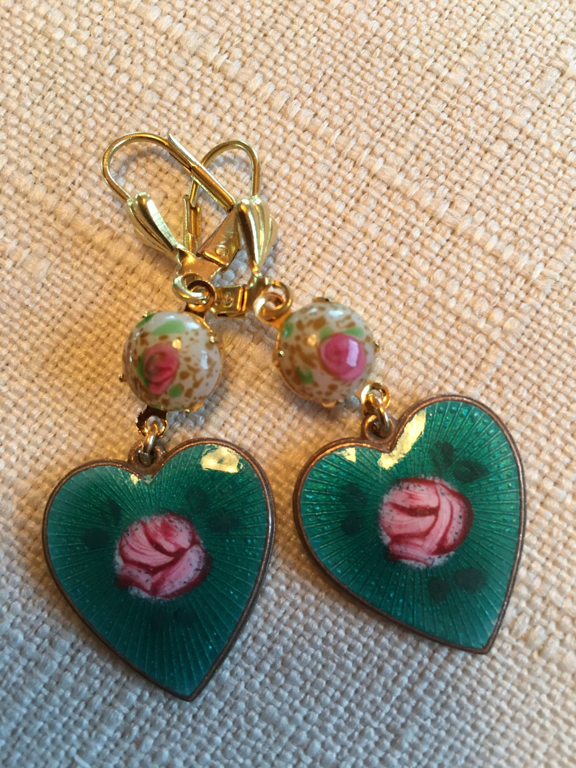 Vintage Guilloche Emaille Herz Ohrringe von SaraswatiBijoux